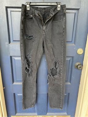 Women's Distressed Black Ripped Jeans